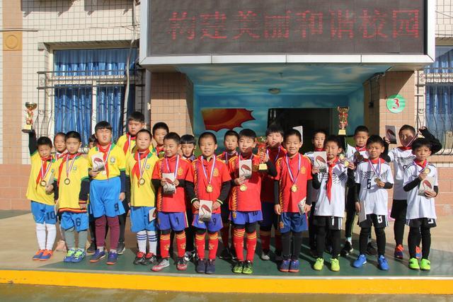 西班牙国家队无皇马球员！皇马五年‘去西班牙化’达到顶峰